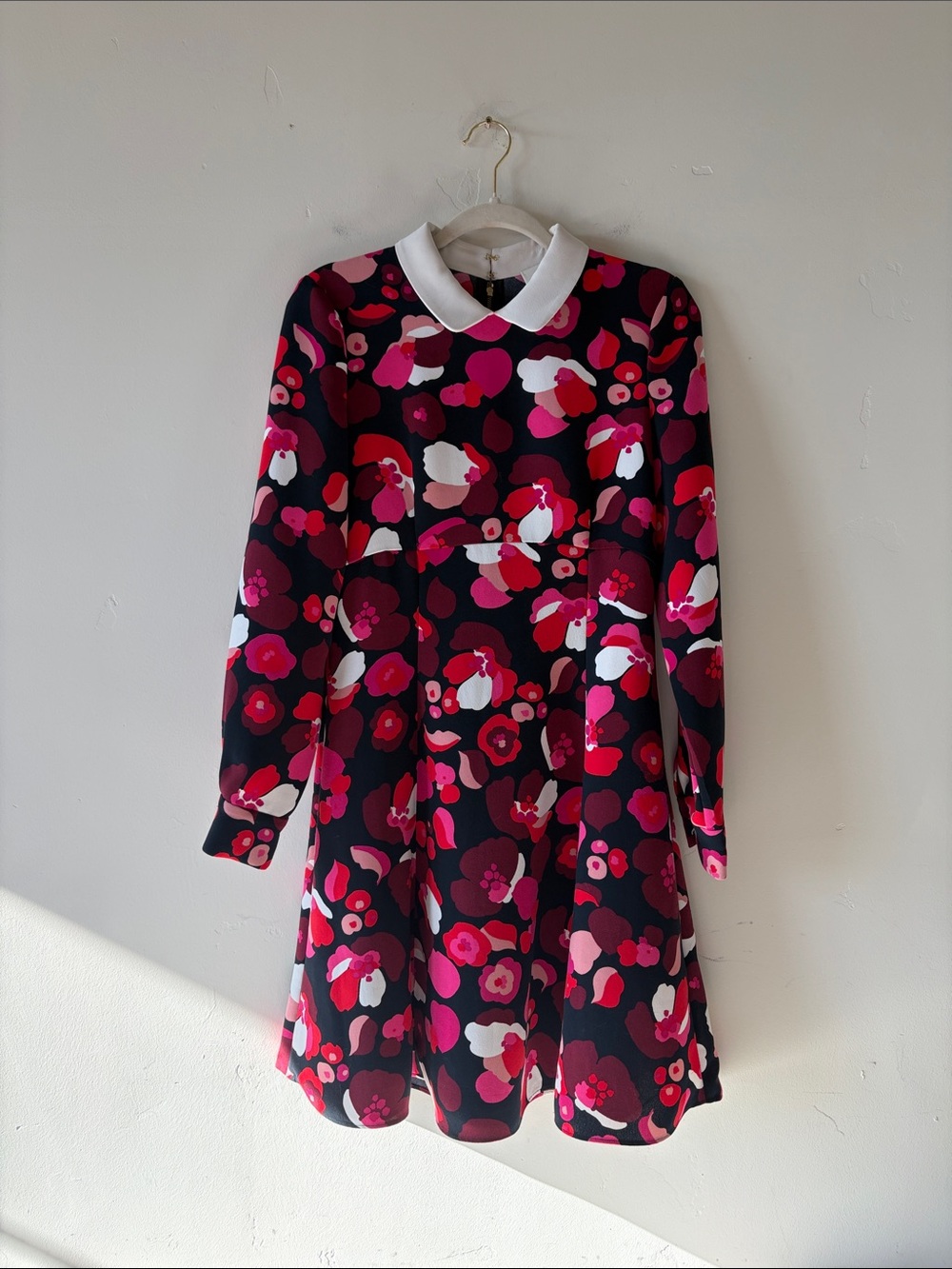 Kate Spade ♠️ Black and Rosey Dress with White Peter Pan Collar 🫖☕️